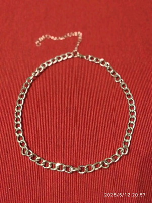 Necklace chain like new, silver color with free bracelet gift