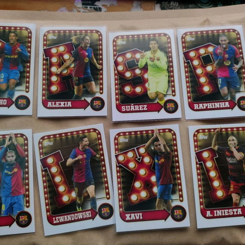 Topps Barcelona 2025-2026 lot of 27 cards like new
