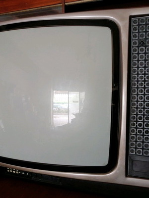 Τηλεόραση NORDMENDE μεταχειρισμένη έγχρωμη με χειριστήριο