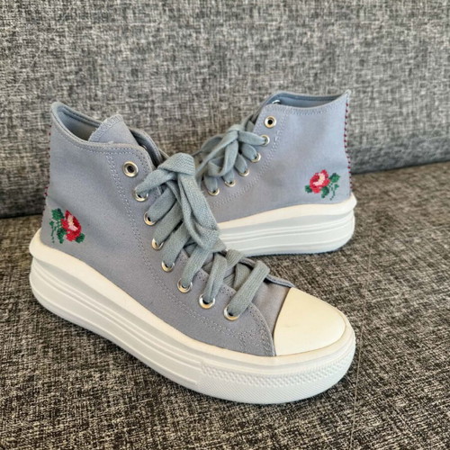Converse All Stars women sneakers size 38 like new, white and turquoise