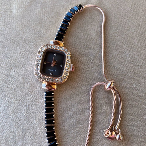 Wristwatch bracelet with black stones like new, women's
