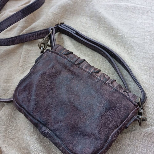 Vintage leather shoulder bag Depeche like new, brown