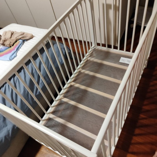 IKEA Gulliver Baby Cot like new with mattress and bedding set