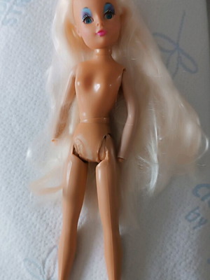 Bibibo period B doll used with minor wear and non-original elastics