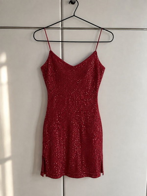 Evening dress, size M