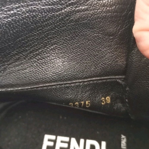 Fendi women's ankle boots like new, leather, size 39, black with pink
