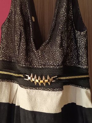 Enzzo short dress like new, black and white, size M