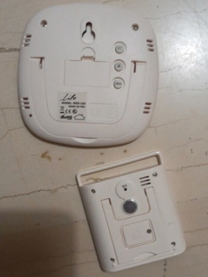 Life digital room thermometers set of 2 like new, one with magnet
