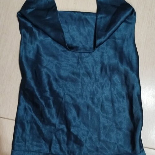 Satin blouse with neck tie like new, blue