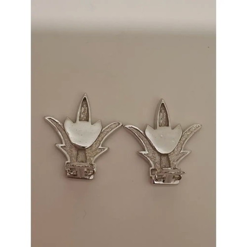 Christian Dior Fleur De Lis Clip On Rhinestone Earrings new, silver gray