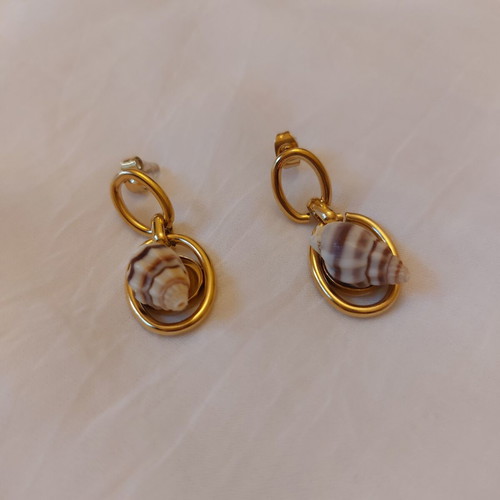 Gold Earrings with Shells like new, summer design