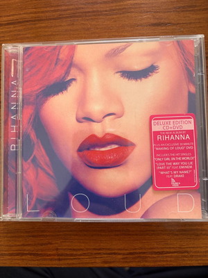 Rihanna Loud Deluxe Edition CD and DVD used, pop
