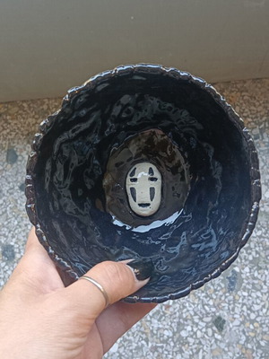 Κεραμικό μπολ μεταχειρισμένο, μαύρο με ανάγλυφο σχέδιο Spirited Away