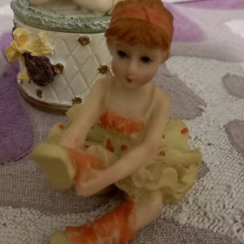 Decorative plaster ballerinas new, set of 4 pieces