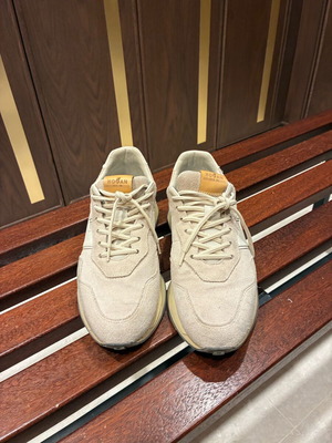 Hogan memory foam sneakers like new, beige, size 40