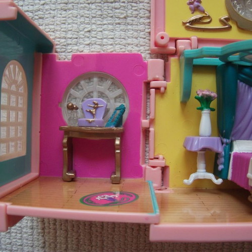 Polly Pocket Dream Builders Bedroom Bluebird 1999 used without figures