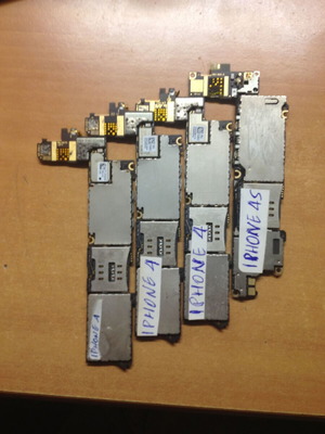iPhone 4 & 4S motherboards used, pack of 4 pieces