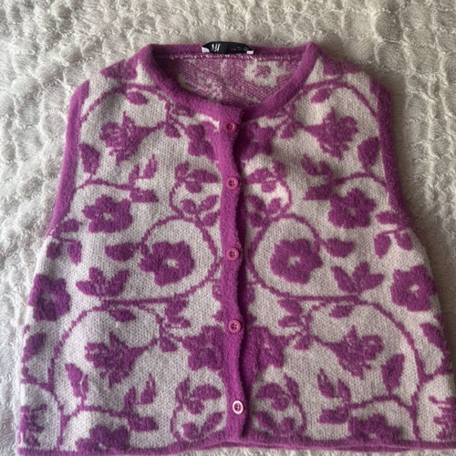 Zara Magenta Floral Knit Cardigan Size S Like New