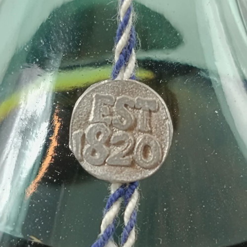 Johnnie Walker Blue Label rare collectible old bottle new, numbered P 02639