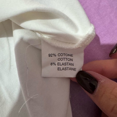1% White T-shirt like new, size M