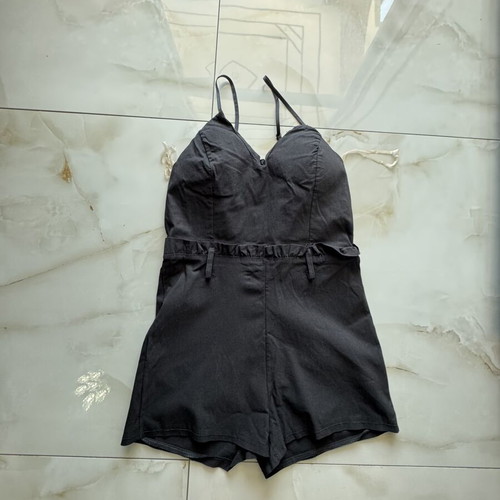 Shorts dress black used, elastic waist, size S