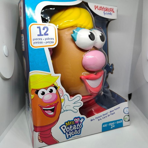 Classic Mrs. Potato Head Playskool Friends toy new