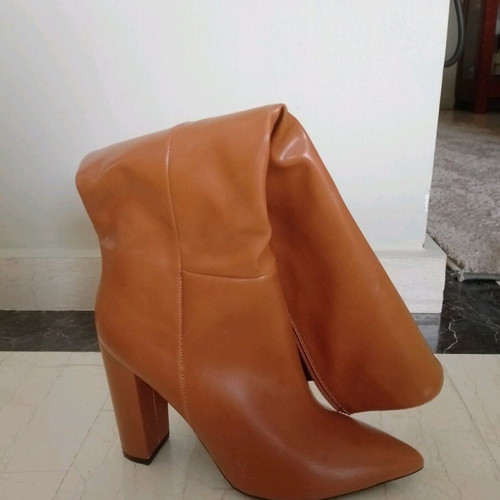 Tsoukalas Shoes women's boots like new, camel, size 38