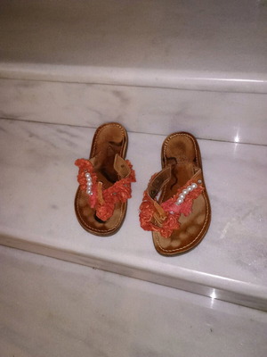 Leather flip-flops used size 40 in good condition