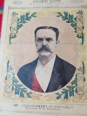 PETIT JOURNAL 5 Whole newspapers