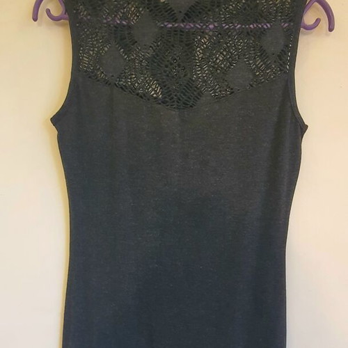 Rebecca Blu sleeveless dress size S new with lace detail