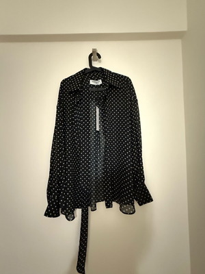 Vassia Kostara εντυπωσιακό σετ με καρδούλες!