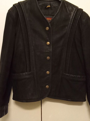 Tomahawk Women's leather jacket size M like new, black