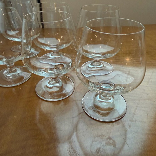 Set of 6 brandy glasses like new, classic elegant design