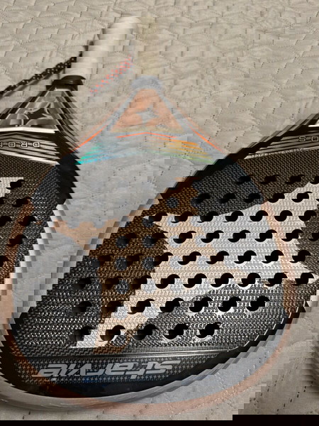 Starvie Dronos Speed padel racket