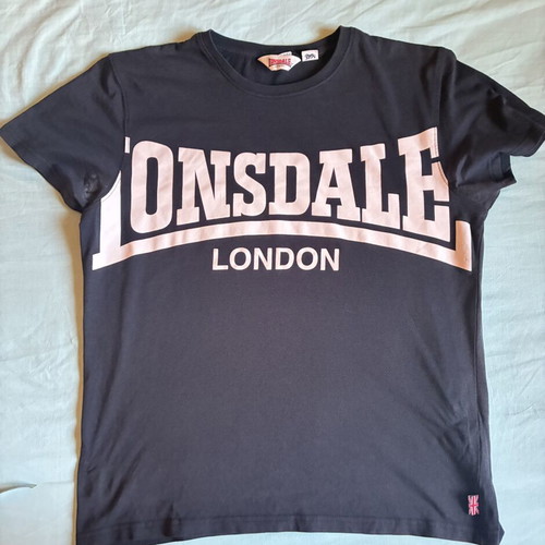 Lonsdale London Black Graphic T-Shirt Regular Fit Size L XL vintage top like new