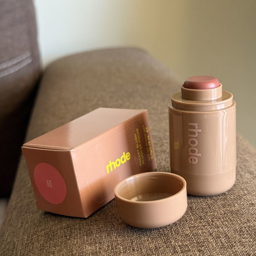 Rhode Pocket Blush Tan Line new unused