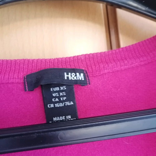 H&M cotton pullover used, fuchsia, size XS