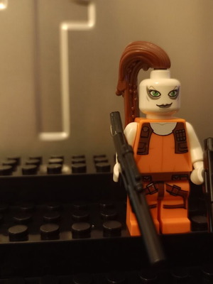 Lego Star Wars Minifigure Aurra Sing with accessories like new