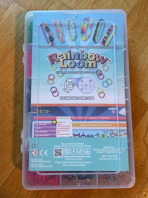 Rainbow Loom гумени ластици като нови с стан и C клипове