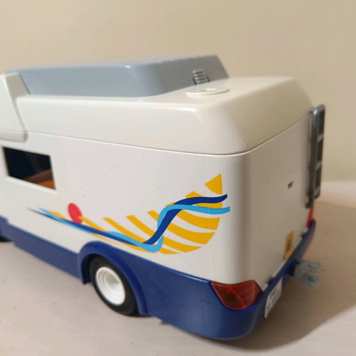 Playmobil camper used missing front lights