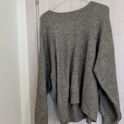 H&M brown pullover like new, size L