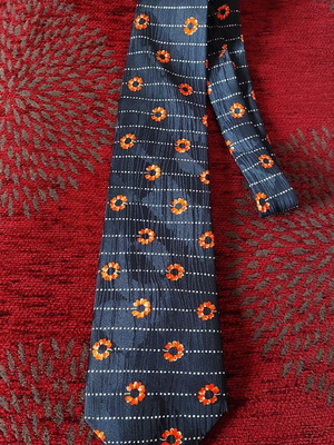 Silk ties new, made in Italy and Tommy Hilfiger