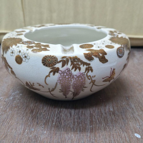 Satsuma ashtray used, Japanese