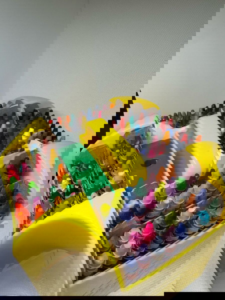Ultimate Crayola Collection 152 κραγιόνια, μπογιές για ζωγραφίες