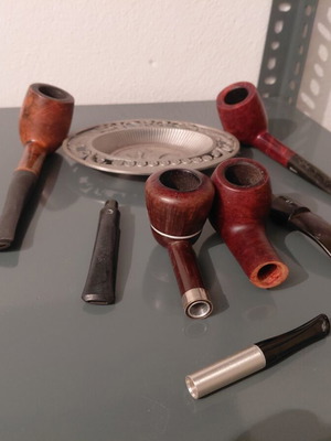 Vintage wooden tobacco pipe set with ashtray and Parker pen gift