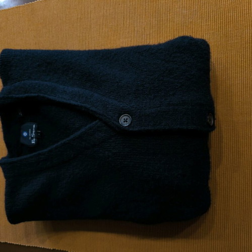Ben Sherman men's cardigan size M like new, blue