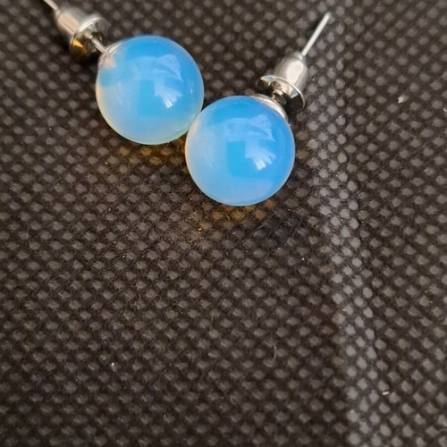 Bubble earrings with natural opal stone new, stud