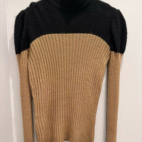 Olivia Hops knitted sweater new, black and beige, size M