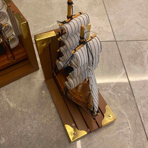 Wooden bookends set of 2 with nautical sailboat design like new