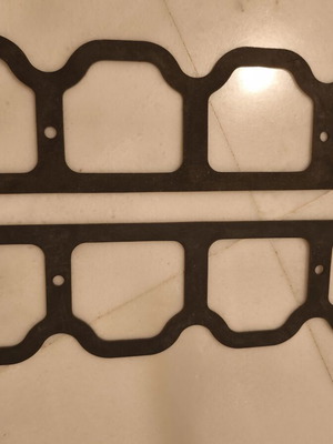 Valve cover gaskets for FIAT 124/131/132/BETA, pair